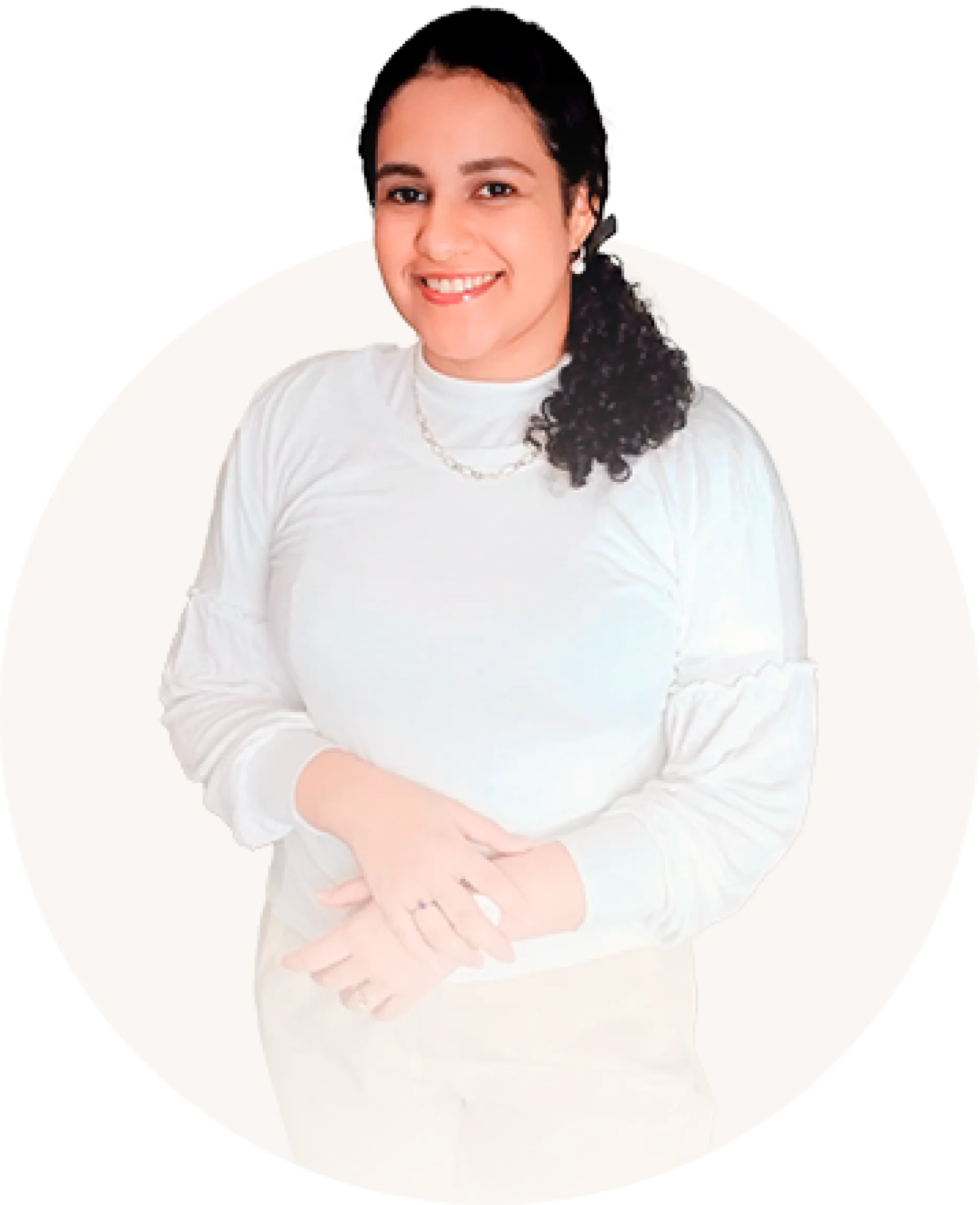 Foto da Aila Santana sorrindo